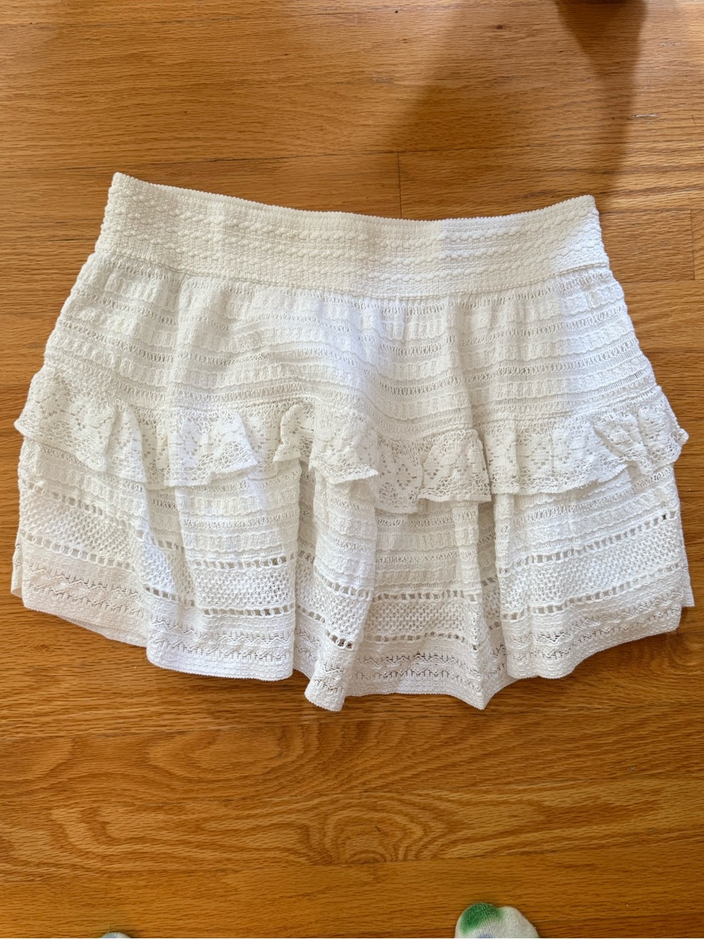 Aerie Large White Lace Ruffle Mini Skirt